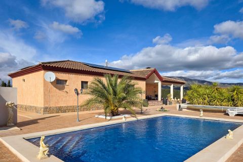 Villa i Pinoso, Alicante, Pinoso - € 399.995 | Ref: IZ-565-EXIZ - foto 34
