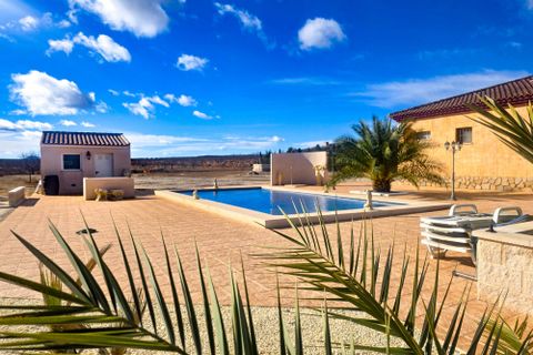 Villa i Pinoso, Alicante, Pinoso - € 399.995 | Ref: IZ-565-EXIZ - foto 38