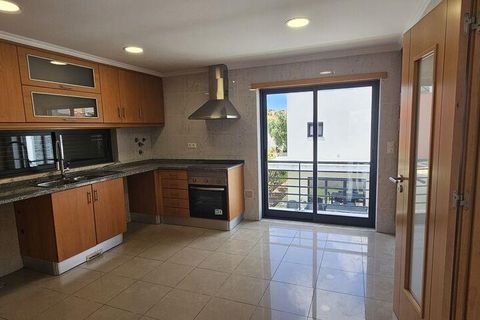 Byhus i Almada, Setubal, Almada - € 695.000 | Ref: 925248 - foto 8