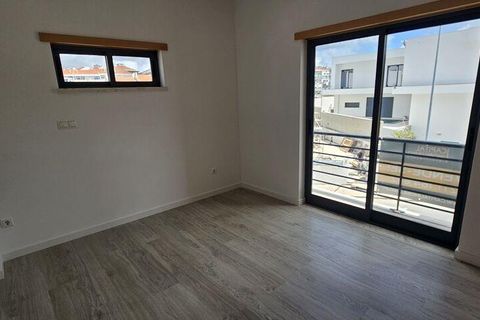 Byhus i Almada, Setubal, Almada - € 695.000 | Ref: 925248 - foto 17