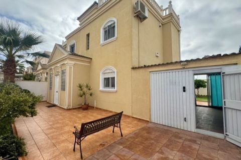 Villa a Torrevieja, Alicante, Torrevieja - € 398.995 | Ref: 780742 - foto 7