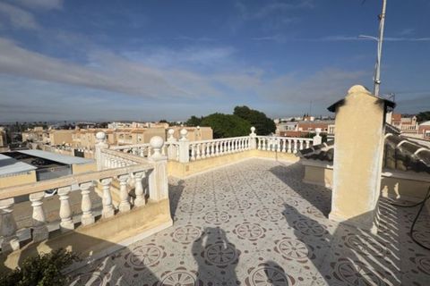 Villa a Torrevieja, Alicante, Torrevieja - € 398.995 | Ref: 780742 - foto 40