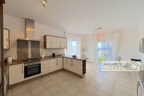 Villa a Las Brenas (Yaiza), Lanzarote, Las Brenas (Yaiza) - € 775.000 | Ref: PBI1195 - foto 9