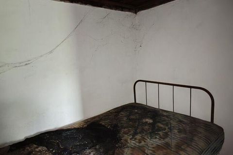 Byhus i Serta, Castelo Branco, Serta - € 18.000 | Ref: 908888 - foto 24