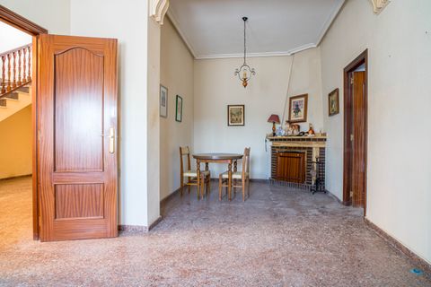 Landejendom i Monovar, Alicante, Monovar - € 395.000 | Ref: FOX-R153 - foto 12