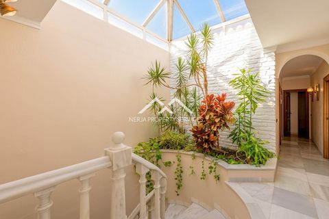 Villa a Nerja, Malaga, Nerja - € 2.780.000 | Ref: NPSV2516 - foto 31