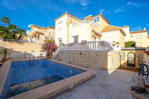 Villa i Orihuela, Alicante, Orihuela - € 285.000 | Ref: DLS0661 - foto 28