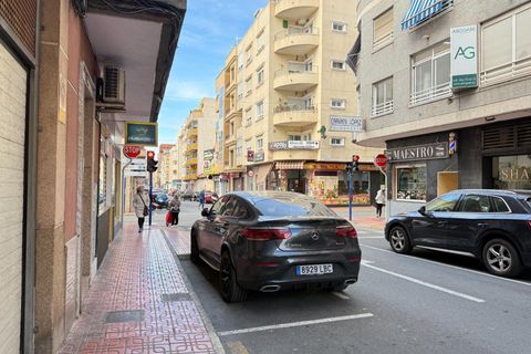 Leilighet i Torrevieja, Alicante, Torrevieja - € 164 900 | Ref: AM-02260/8919 - foto 37