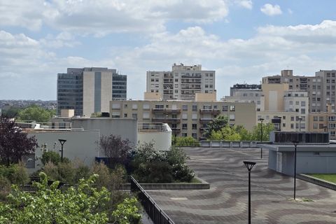 Huoneisto Courbevoiessa, Hauts-de-Seine - kuva 2