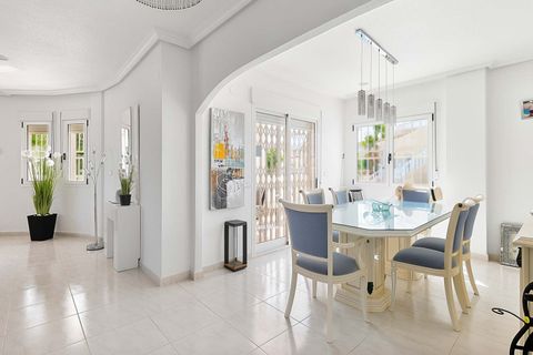 Villa a Pinar De Campoverde, Alicante, Pinar De Campoverde - € 499.000 | Ref: PIP820 - foto 12