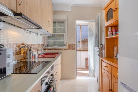 Villa a La Torreta, Alicante, La Torreta - € 330.000 | Ref: MLSC8622866 - foto 3