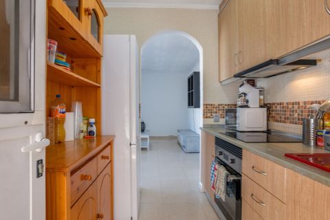 Villa a La Torreta, Alicante, La Torreta - € 330.000 | Ref: MLSC8622866 - foto 4