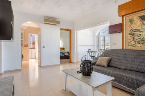 Villa a La Torreta, Alicante, La Torreta - € 330.000 | Ref: MLSC8622866 - foto 11
