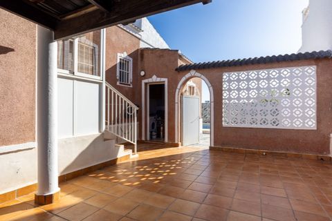 Villa a La Torreta, Alicante, La Torreta - € 330.000 | Ref: MLSC8622866 - foto 28
