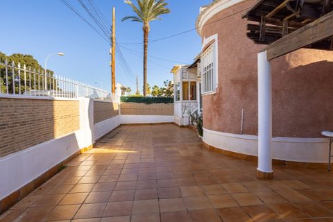 Villa a La Torreta, Alicante, La Torreta - € 330.000 | Ref: MLSC8622866 - foto 31