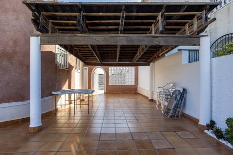Villa a La Torreta, Alicante, La Torreta - € 330.000 | Ref: MLSC8622866 - foto 33