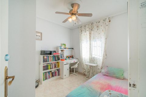 Villa i Playa Flamenca, Alicante, Playa Flamenca - € 209.000 | Ref: 13835 - foto 12