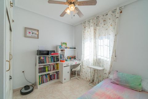 Villa i Playa Flamenca, Alicante, Playa Flamenca - € 209.000 | Ref: 13835 - foto 13
