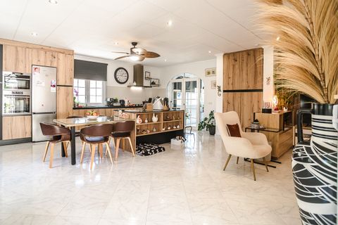 Villa i La Marina, Alicante, La Marina - € 540.000 | Ref: 13830 - foto 5