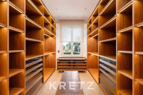 Villa a Barcelona, Barcelona, Barcelona - € 12.000.000 | Ref: KP2-903_k - foto 13