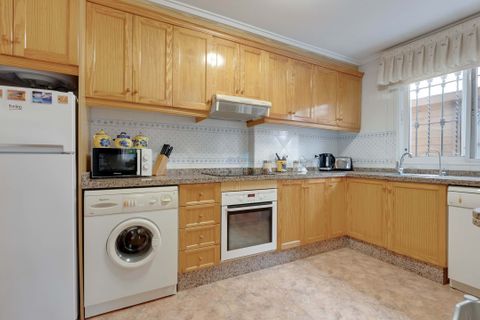 Byhus i La Zenia, Alicante, La Zenia - € 249.950 | Ref: P9061 - foto 11
