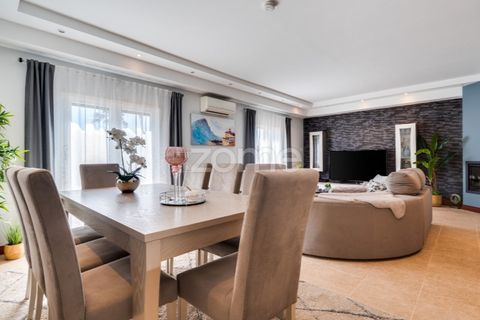 Villa i Estombar, Faro, Estombar - € 569.000 | Ref: ZMPT588715 - foto 9