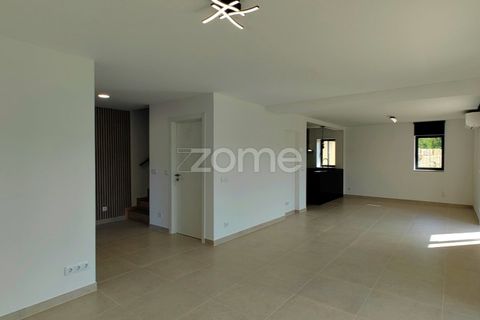 Villa a Amarante, Porto, Amarante - € 3.000/mes | Ref: ZMPT589078 - foto 4