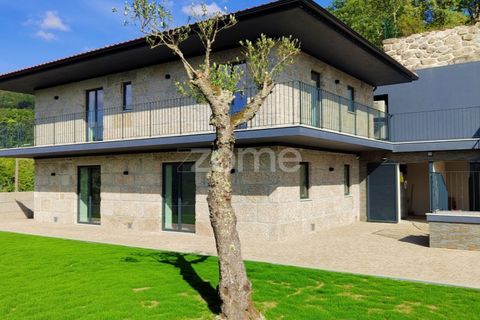 Villa em Amarante, Porto, Amarante - € 3.000/mês | Ref: ZMPT589078 - foto 1