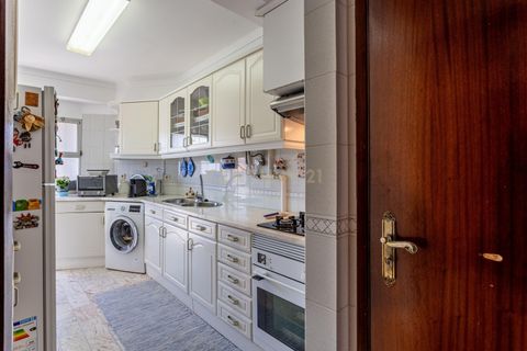 Lejlighed i Alges, Lisbon, Alges - € 360.000 | Ref: C0383-01421 - foto 9