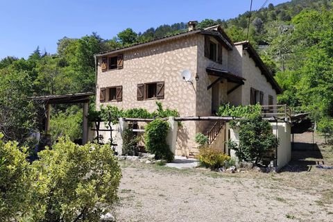 Villa i Puget-Théniers, Alpes-Maritimes, Puget-Théniers - € 369.000 | Ref: 87030101 - foto 1