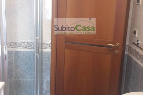 Villa a Chieti, Chieti, Chieti - € 250/mes | Ref: S 198 - foto 21