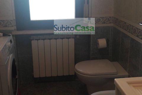 Villa a Chieti, Chieti, Chieti - € 250/mes | Ref: S 198 - foto 22