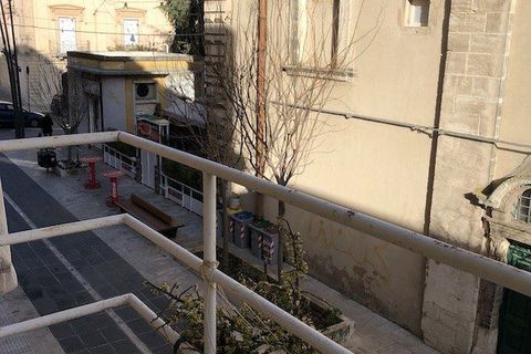 Villa a Ragusa, Ragusa, Ragusa - € 400/mes | Ref: 9aa5 - foto 3
