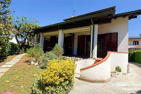 Villa a Carate Brianza, Monza and Brianza, Carate Brianza - € 390.000 | Ref: AR-Via Bezzecca - foto 14