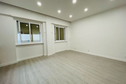 Lejlighed i Amadora, Lisbon, Amadora - € 295.000 | Ref: T2 Damaia 300.000 € - foto 4