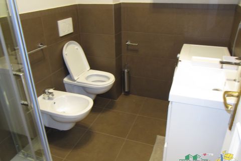 Apartament a Parma, Parma, Parma - € 750/mes | Ref: US5372 - foto 19