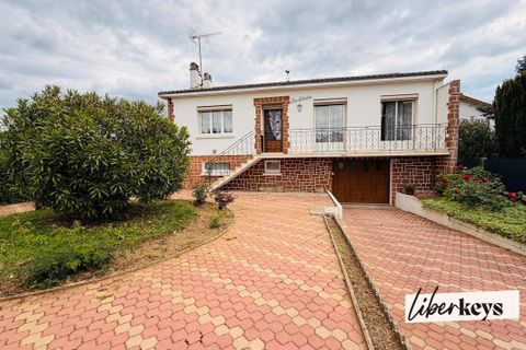 Villa i Chantonnay, Vendee, Chantonnay - € 185.500 | Ref: DOM31887 - foto 1