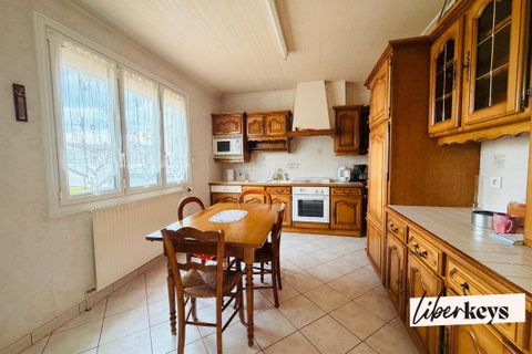 Villa i Chantonnay, Vendee, Chantonnay - € 185.500 | Ref: DOM31887 - foto 10