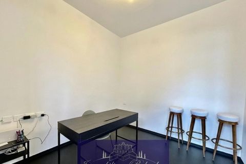 Erhvervsejendom i Florence, Florence, Florence - € 155.000 | Ref: a26202 - foto 8