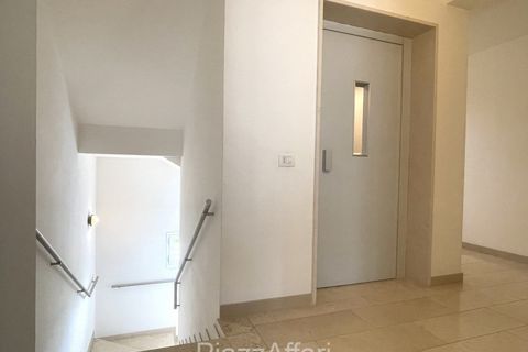 Lejlighed i Treviso, Treviso, Treviso - € 450.000 | Ref: TREV01 - foto 31