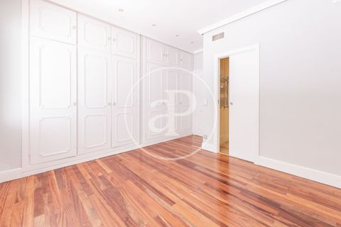 Leilighet i Madrid, Madrid, Madrid - € 3 000 000 | Ref: VM2605061 - foto 35