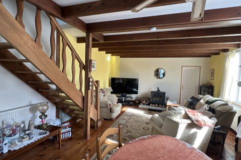 Villa a Ambernac, Charente, Ambernac - € 149.900 | Ref: BVI79769 - foto 5