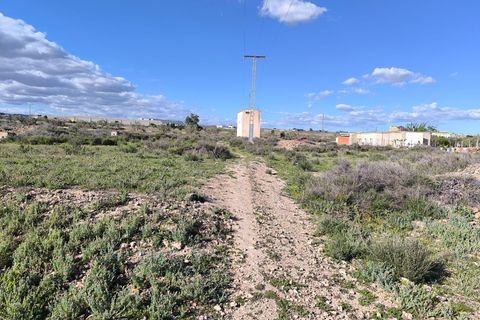 Helårsgrund i Caudete, Albacete, Caudete - € 12.000 | Ref: 70119 - foto 1