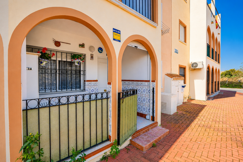 Bungalow i Torrevieja, Alicante, Torrevieja - € 135.000 | Ref: 781177 - foto 2
