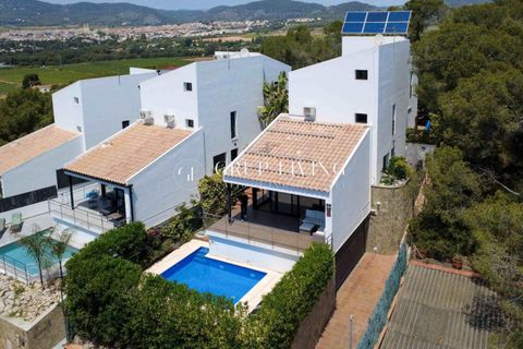 Villa a Sant Pere De Ribes, Barcelona, Sant Pere De Ribes - € 1.195.000 | Ref: VSIT2073/1087 - foto 1
