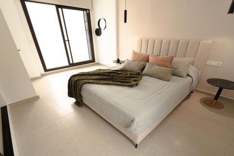 Villa i Rojales, Alicante, Rojales - € 439.000 | Ref: LUX6083 - foto 16
