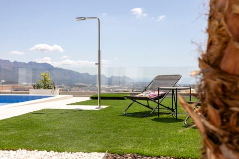 Villa i Polop, Alicante, Polop - € 598.000 | Ref: LUX6082 - foto 9