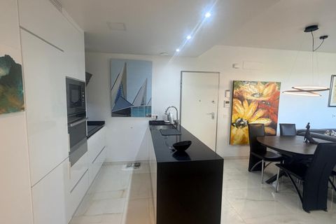 Lejlighed i Torrevieja, Alicante, Torrevieja - € 300.000 | Ref: MLSC7174869 - foto 9