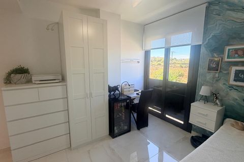 Lejlighed i Torrevieja, Alicante, Torrevieja - € 300.000 | Ref: MLSC7174869 - foto 14