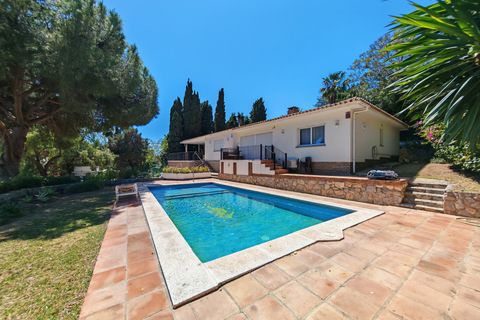 Villa a Marbella, Malaga, Marbella - € 1.399.000 | Ref: BEMV1530 - foto 15